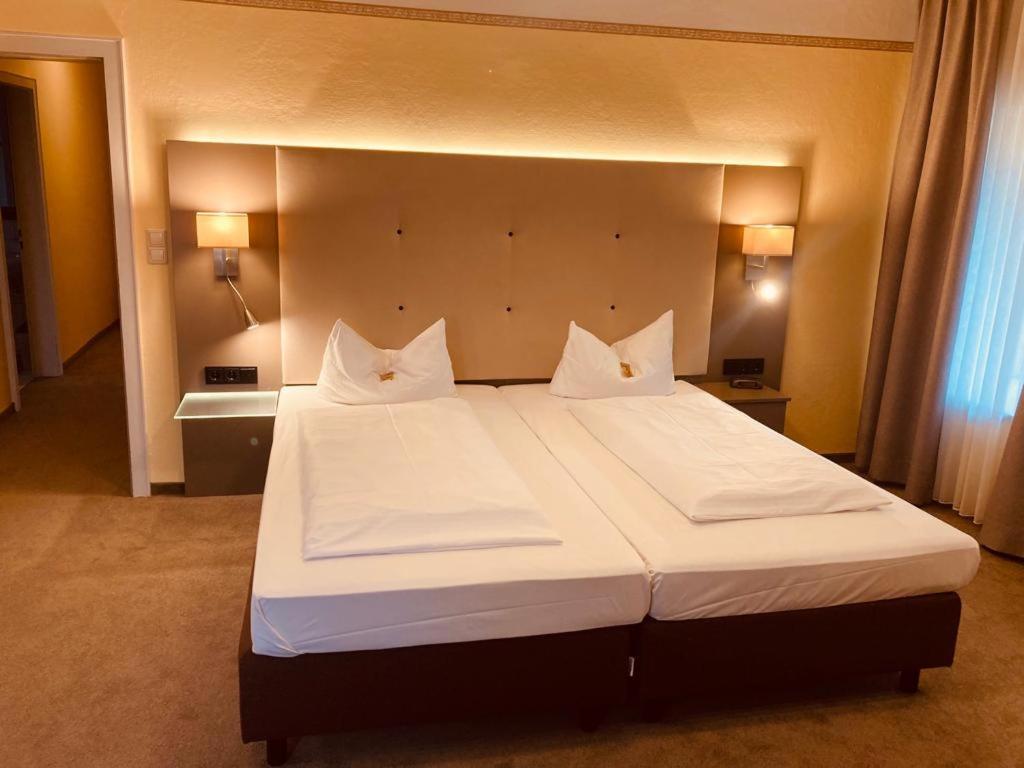 Hotel Rosenheimer Hof Traunstein Esterno foto