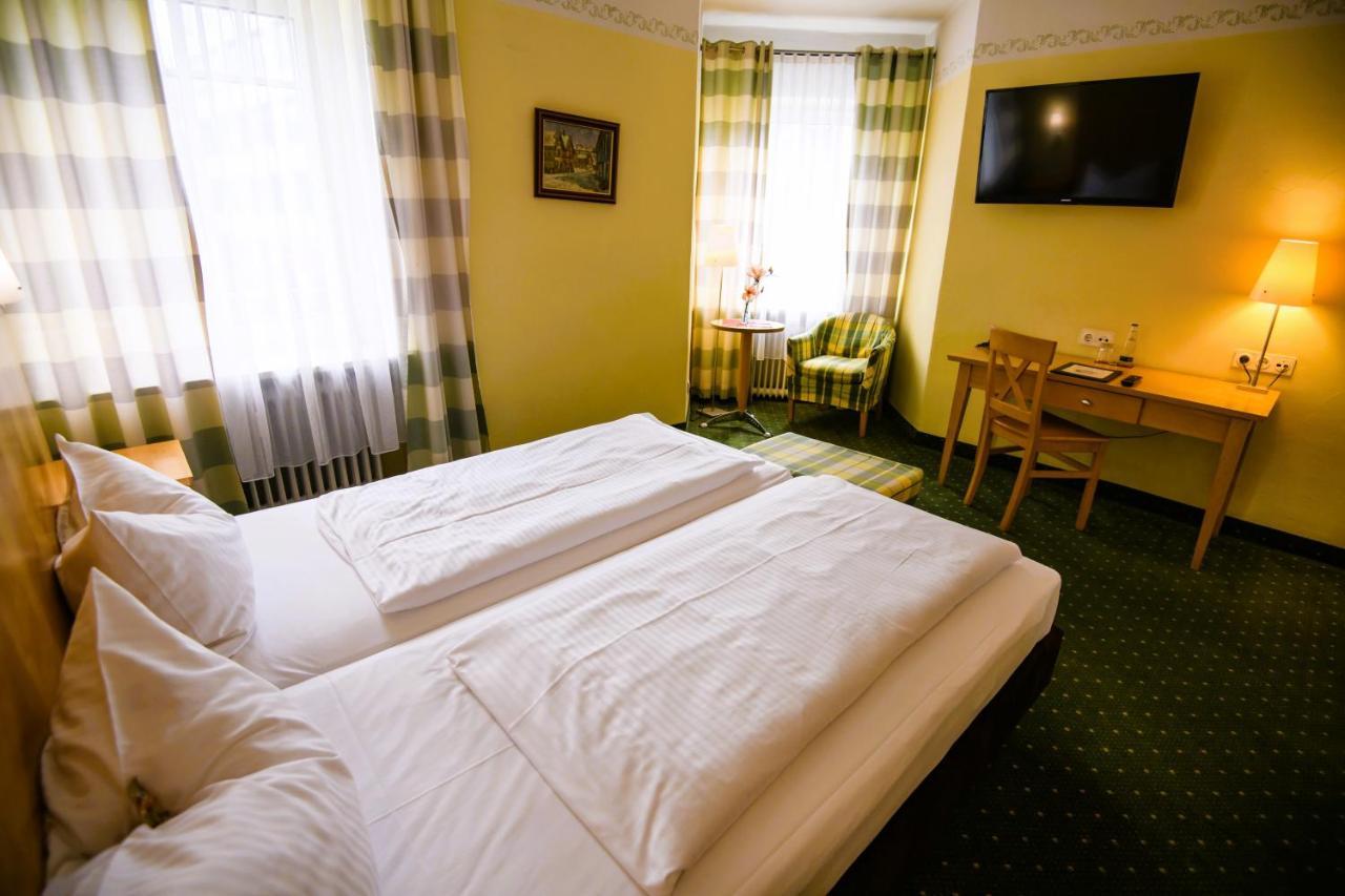 Hotel Rosenheimer Hof Traunstein Esterno foto