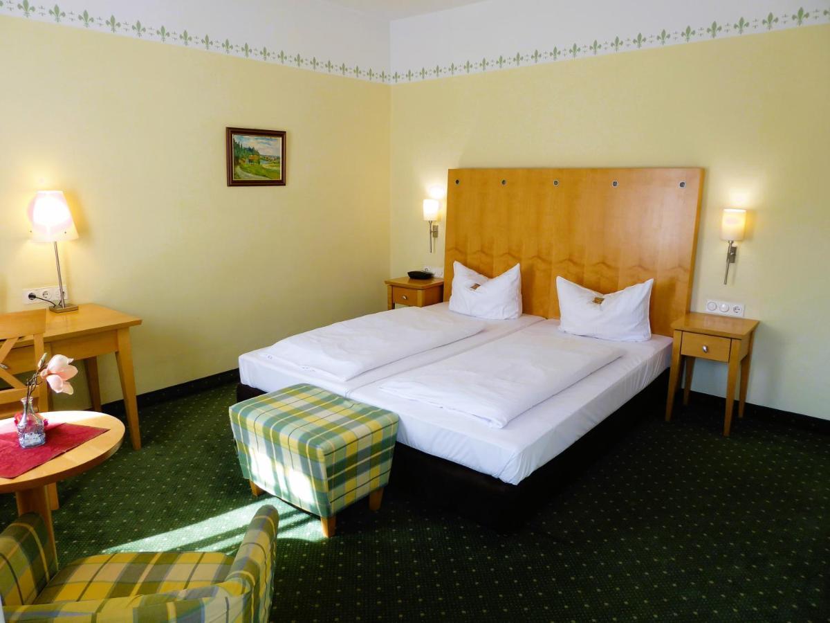 Hotel Rosenheimer Hof Traunstein Esterno foto