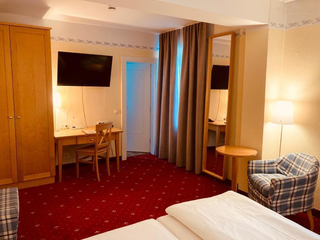 Hotel Rosenheimer Hof Traunstein Esterno foto